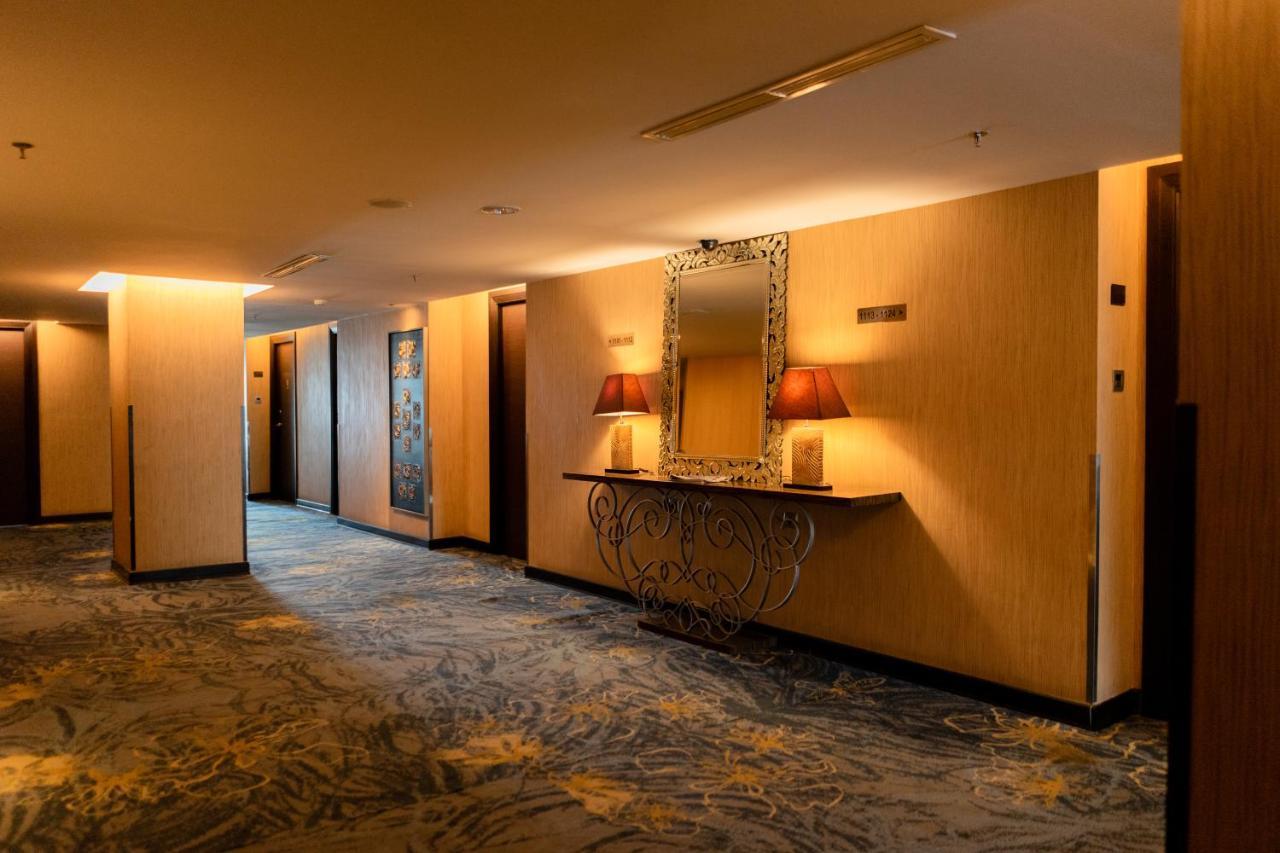 Grand City Hall Hotel & Serviced Residences Medan Exteriér fotografie