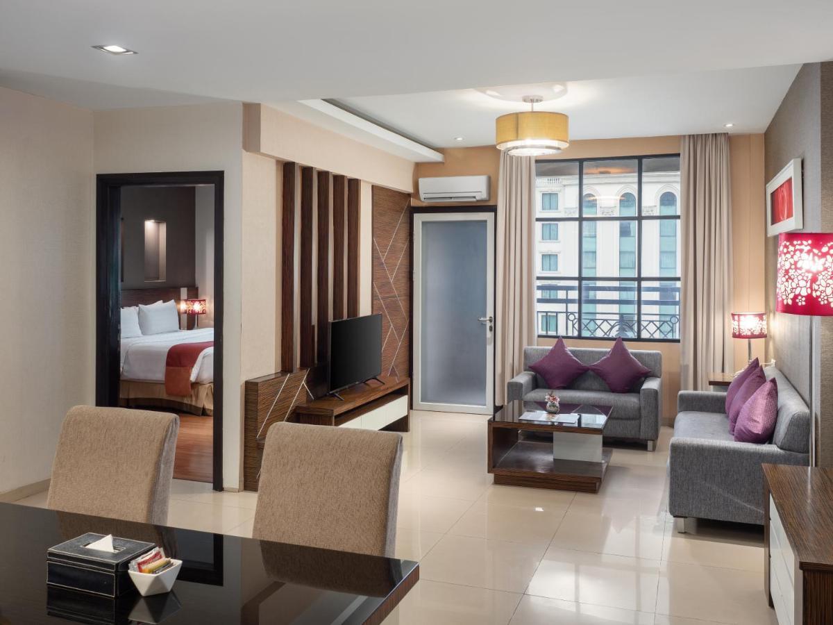 Grand City Hall Hotel & Serviced Residences Medan Exteriér fotografie